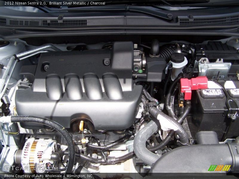 Brilliant Silver Metallic / Charcoal 2012 Nissan Sentra 2.0