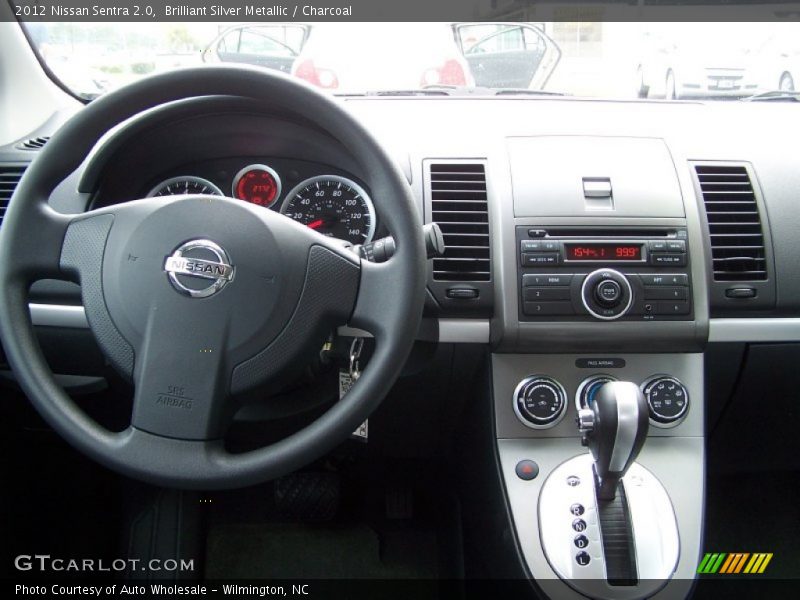 Brilliant Silver Metallic / Charcoal 2012 Nissan Sentra 2.0