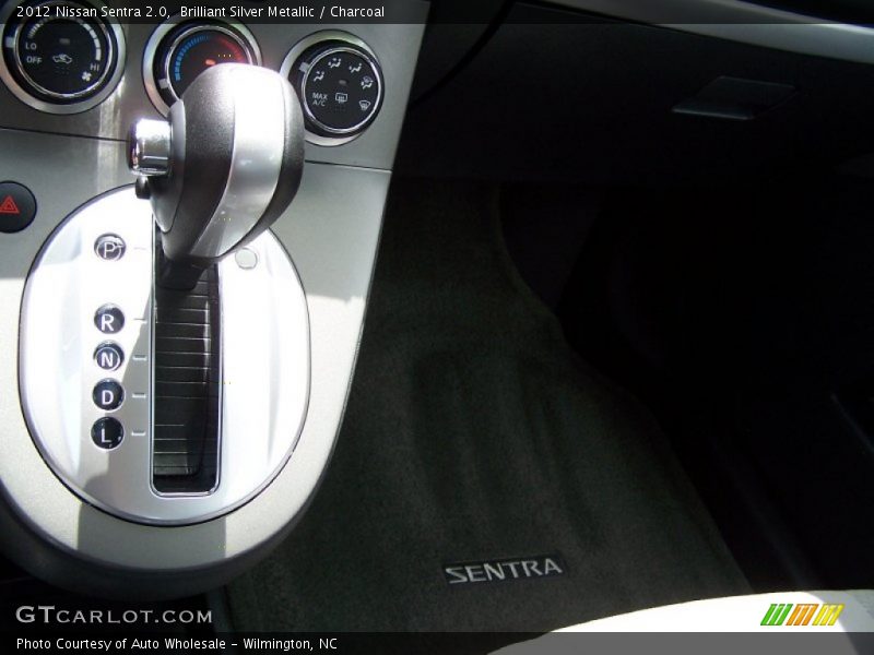 Brilliant Silver Metallic / Charcoal 2012 Nissan Sentra 2.0