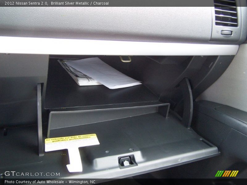 Brilliant Silver Metallic / Charcoal 2012 Nissan Sentra 2.0