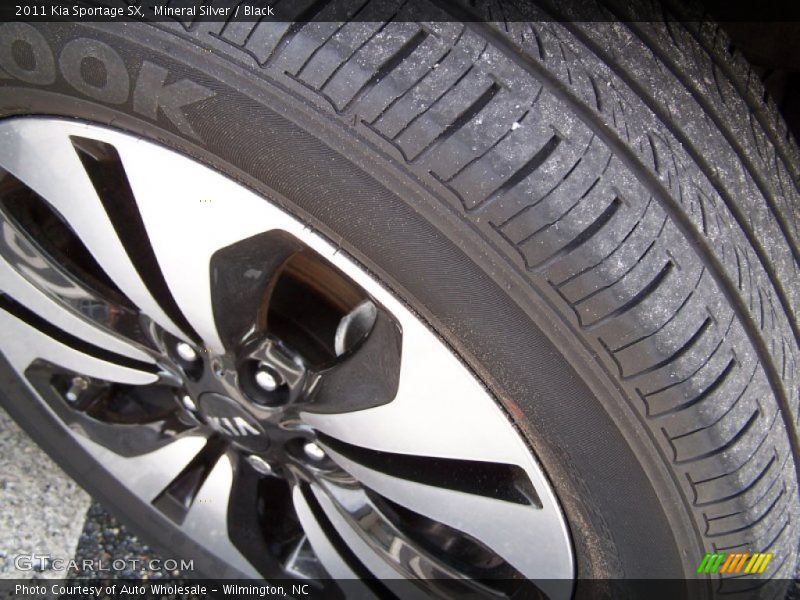 Mineral Silver / Black 2011 Kia Sportage SX