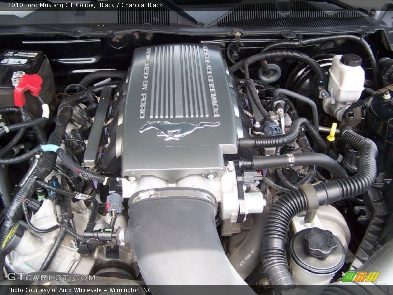 Black / Charcoal Black 2010 Ford Mustang GT Coupe