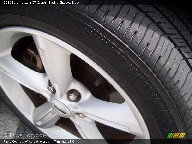 Black / Charcoal Black 2010 Ford Mustang GT Coupe