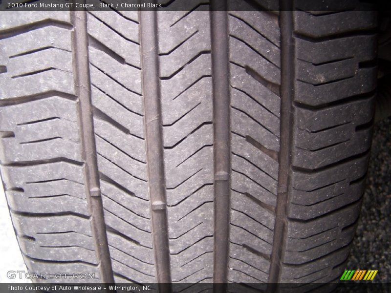 Black / Charcoal Black 2010 Ford Mustang GT Coupe