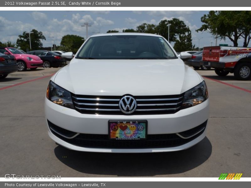 Candy White / Cornsilk Beige 2012 Volkswagen Passat 2.5L SE