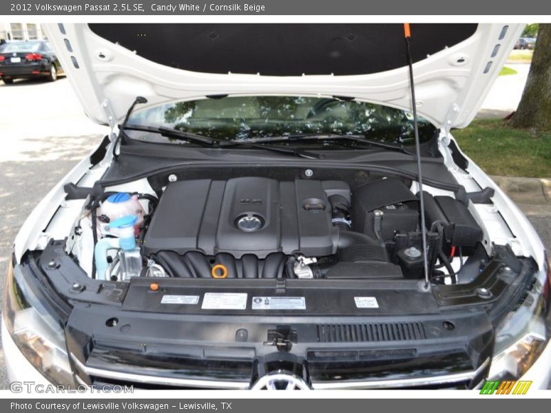 Candy White / Cornsilk Beige 2012 Volkswagen Passat 2.5L SE