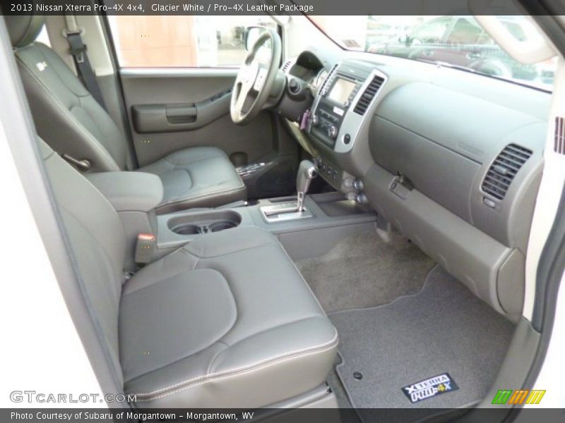 Glacier White / Pro-4X Leather Package 2013 Nissan Xterra Pro-4X 4x4