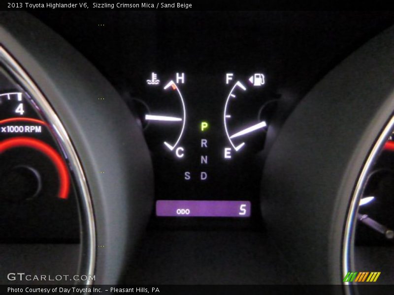 Sizzling Crimson Mica / Sand Beige 2013 Toyota Highlander V6
