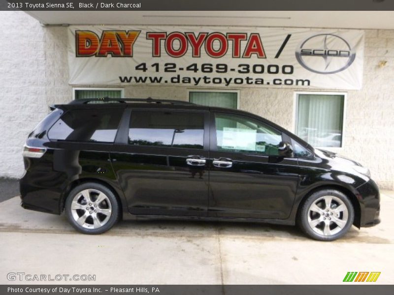 Black / Dark Charcoal 2013 Toyota Sienna SE