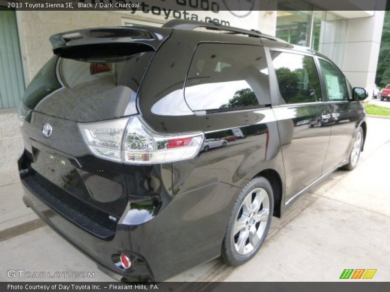 Black / Dark Charcoal 2013 Toyota Sienna SE