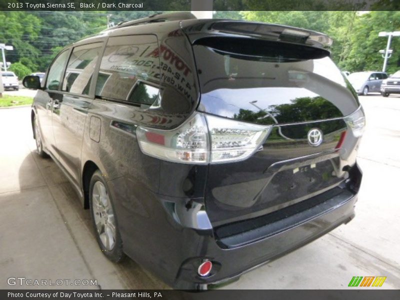 Black / Dark Charcoal 2013 Toyota Sienna SE