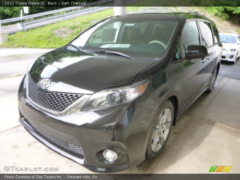 Black / Dark Charcoal 2013 Toyota Sienna SE