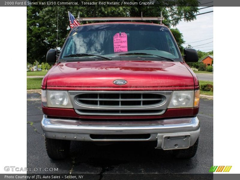 Toreador Red Metallic / Medium Graphite 2000 Ford E Series Van E350 Commercial