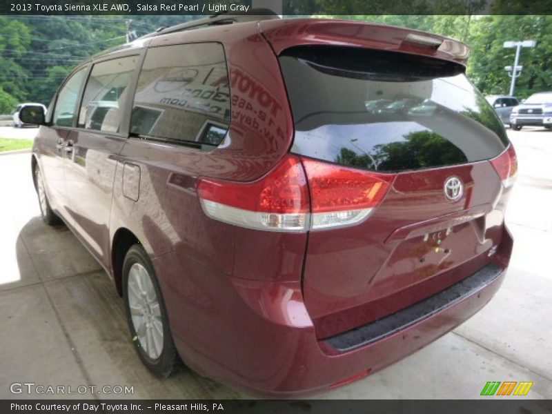 Salsa Red Pearl / Light Gray 2013 Toyota Sienna XLE AWD