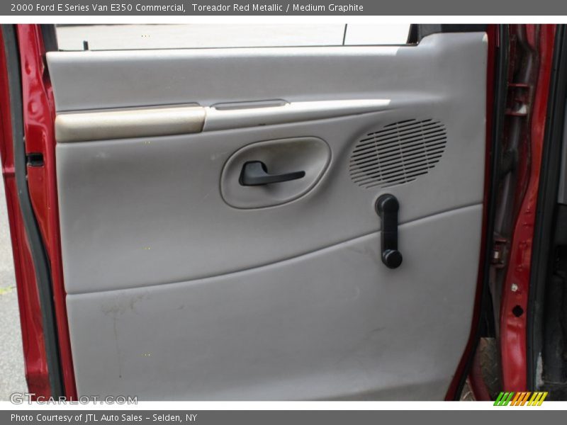 Toreador Red Metallic / Medium Graphite 2000 Ford E Series Van E350 Commercial