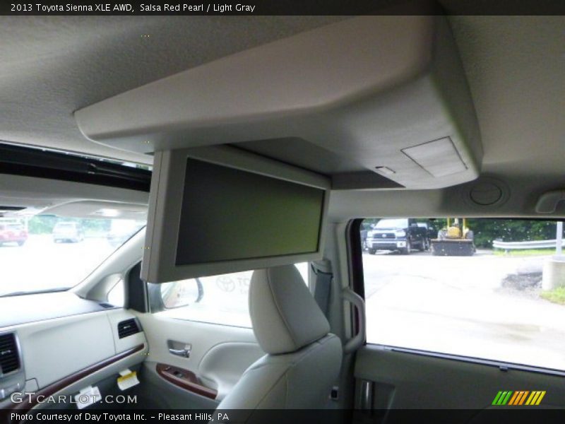 Salsa Red Pearl / Light Gray 2013 Toyota Sienna XLE AWD