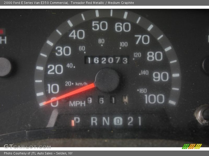 Toreador Red Metallic / Medium Graphite 2000 Ford E Series Van E350 Commercial
