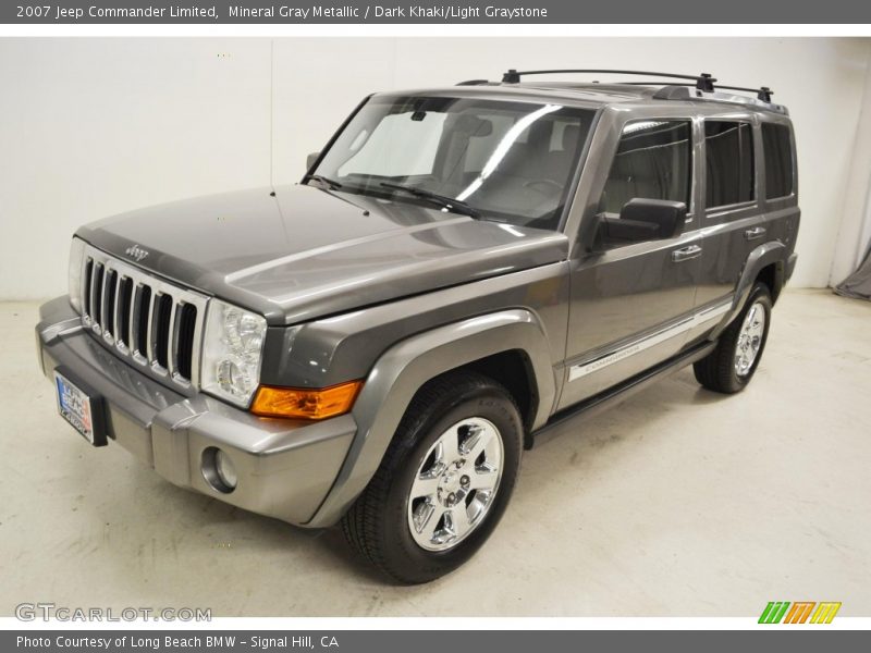 Mineral Gray Metallic / Dark Khaki/Light Graystone 2007 Jeep Commander Limited