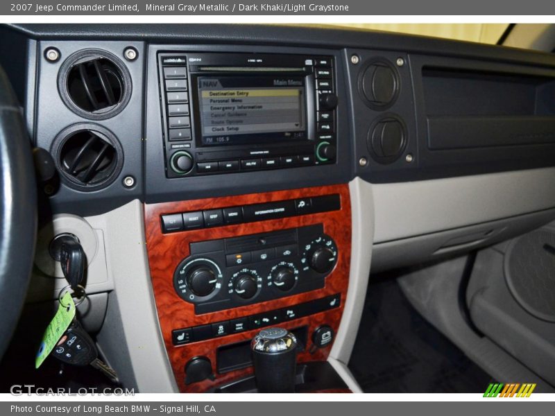 Mineral Gray Metallic / Dark Khaki/Light Graystone 2007 Jeep Commander Limited