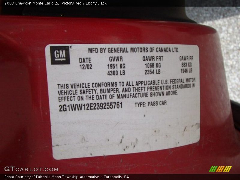 Victory Red / Ebony Black 2003 Chevrolet Monte Carlo LS