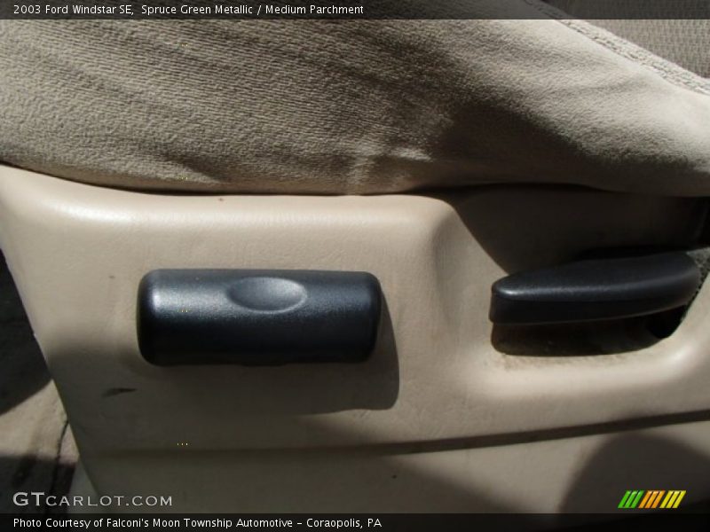 Spruce Green Metallic / Medium Parchment 2003 Ford Windstar SE