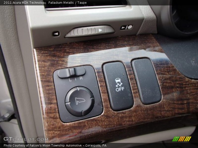 Palladium Metallic / Taupe 2011 Acura MDX Technology