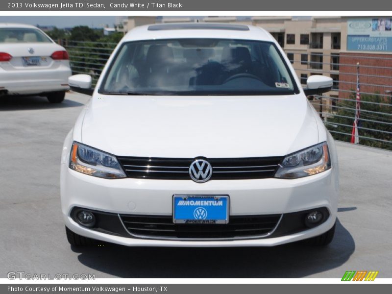 Candy White / Titan Black 2013 Volkswagen Jetta TDI Sedan