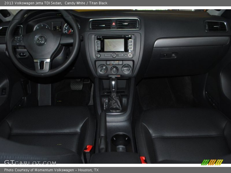 Candy White / Titan Black 2013 Volkswagen Jetta TDI Sedan
