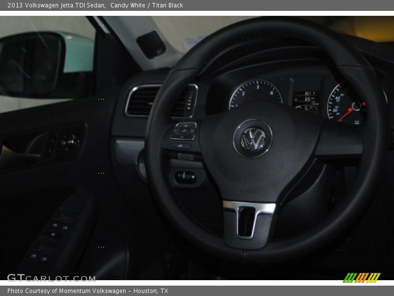 Candy White / Titan Black 2013 Volkswagen Jetta TDI Sedan