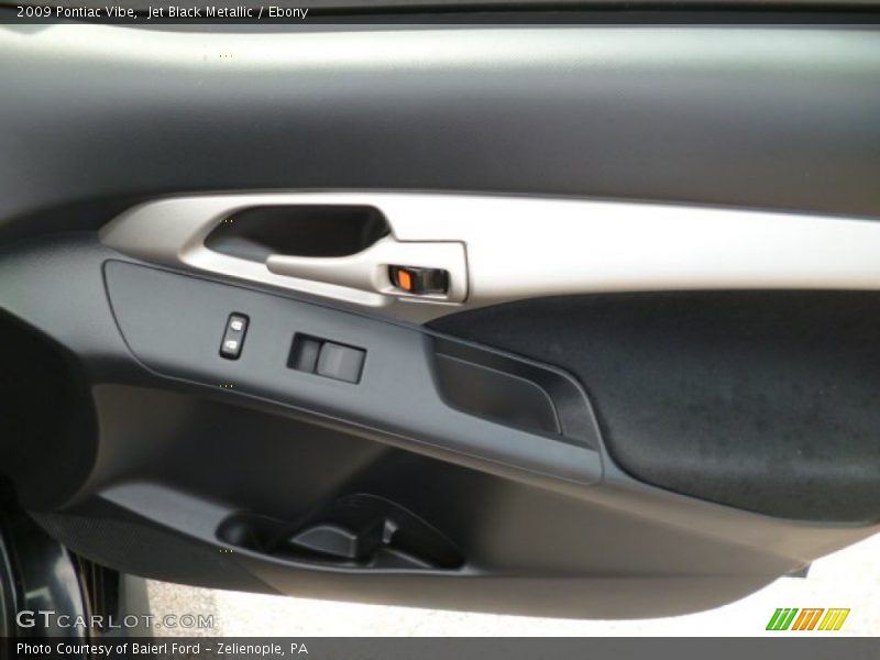 Jet Black Metallic / Ebony 2009 Pontiac Vibe