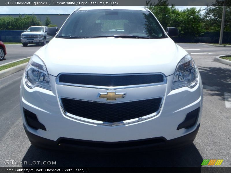 Summit White / Light Titanium/Jet Black 2013 Chevrolet Equinox LS