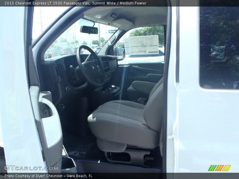 Summit White / Medium Pewter 2013 Chevrolet Express LT 3500 Passenger Van