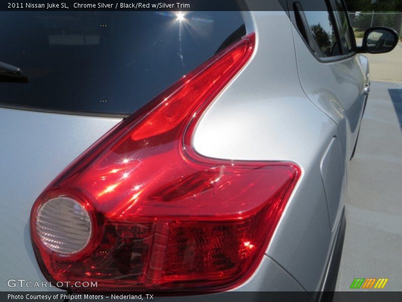 Chrome Silver / Black/Red w/Silver Trim 2011 Nissan Juke SL