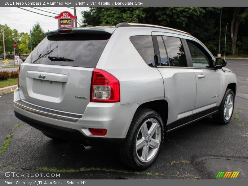 Bright Silver Metallic / Dark Slate Gray 2011 Jeep Compass 2.4 Limited 4x4