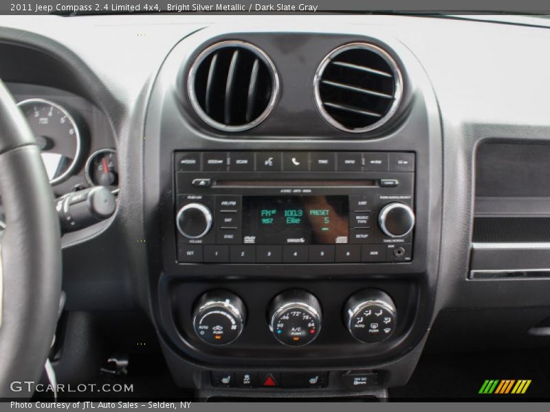 Bright Silver Metallic / Dark Slate Gray 2011 Jeep Compass 2.4 Limited 4x4
