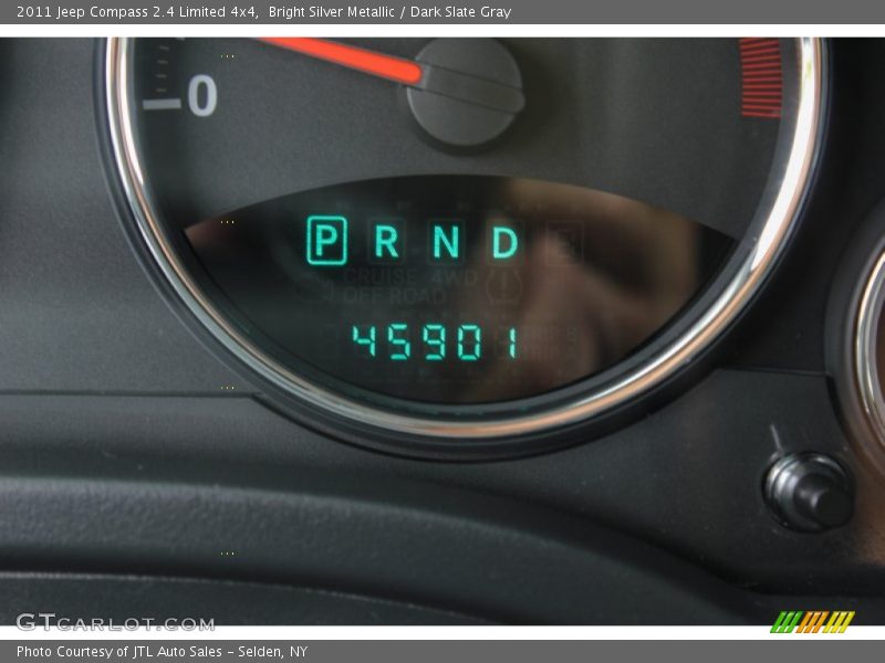 Bright Silver Metallic / Dark Slate Gray 2011 Jeep Compass 2.4 Limited 4x4