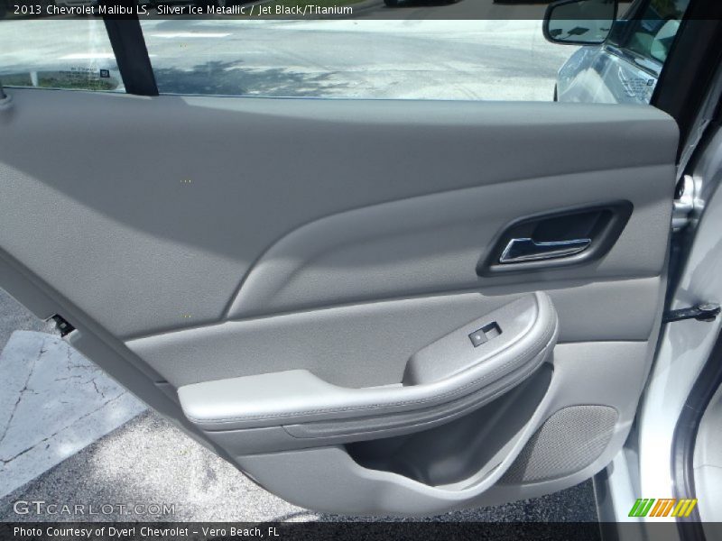 Silver Ice Metallic / Jet Black/Titanium 2013 Chevrolet Malibu LS
