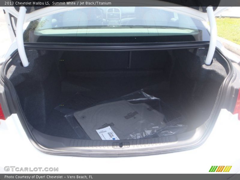 Summit White / Jet Black/Titanium 2013 Chevrolet Malibu LS