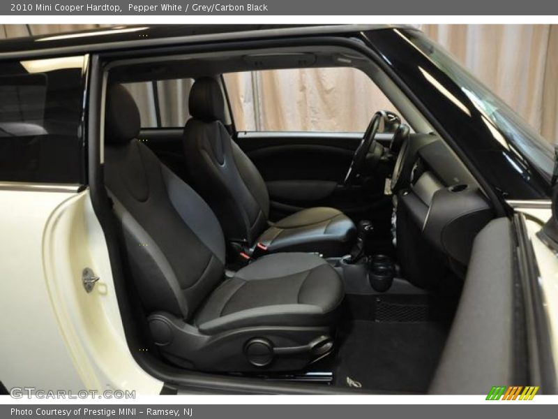 Pepper White / Grey/Carbon Black 2010 Mini Cooper Hardtop