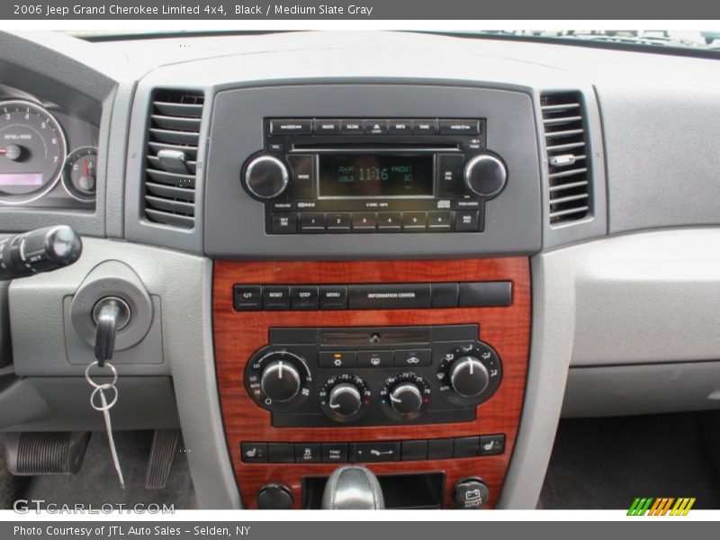 Black / Medium Slate Gray 2006 Jeep Grand Cherokee Limited 4x4