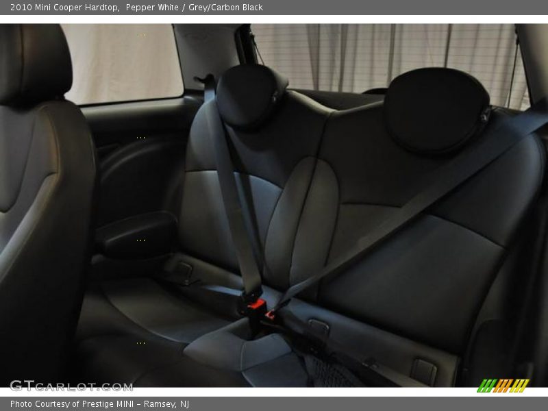 Pepper White / Grey/Carbon Black 2010 Mini Cooper Hardtop