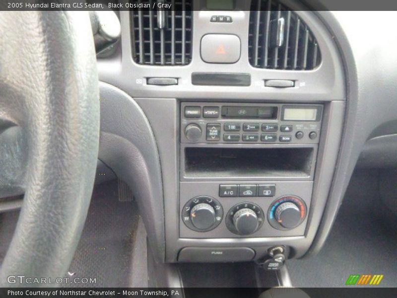 Black Obsidian / Gray 2005 Hyundai Elantra GLS Sedan