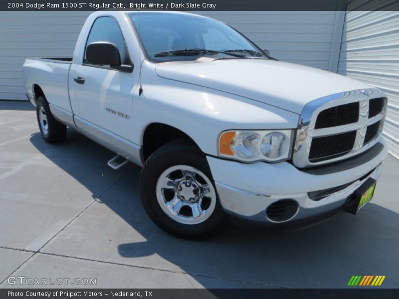 Bright White / Dark Slate Gray 2004 Dodge Ram 1500 ST Regular Cab