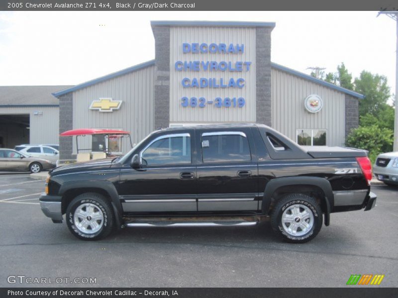 Black / Gray/Dark Charcoal 2005 Chevrolet Avalanche Z71 4x4
