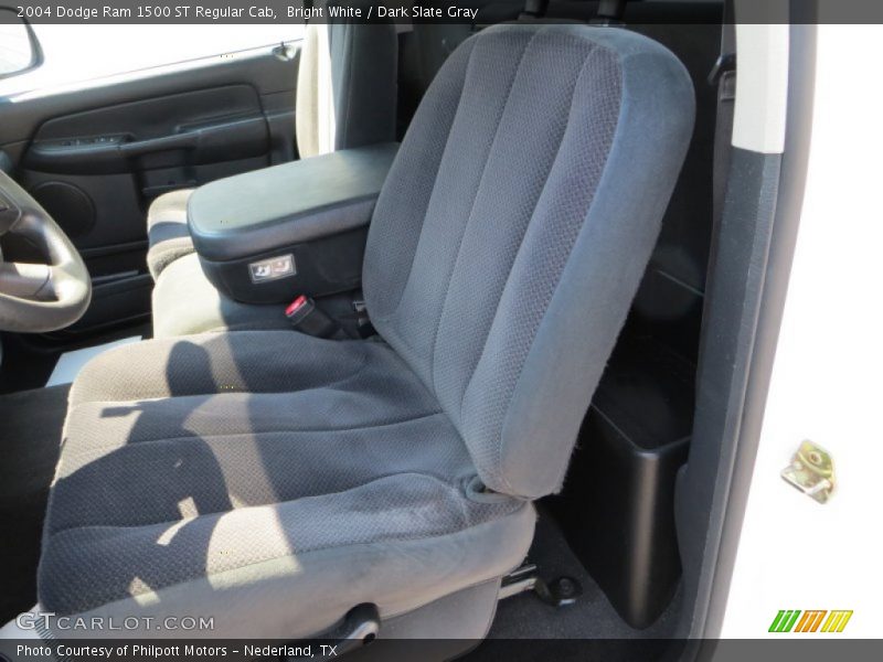 Bright White / Dark Slate Gray 2004 Dodge Ram 1500 ST Regular Cab