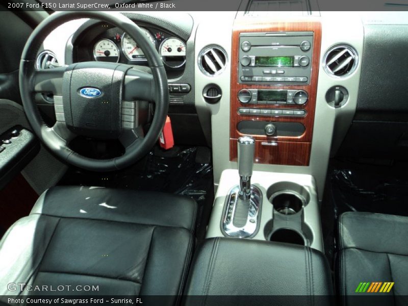 Oxford White / Black 2007 Ford F150 Lariat SuperCrew