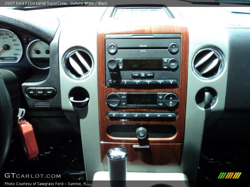 Oxford White / Black 2007 Ford F150 Lariat SuperCrew