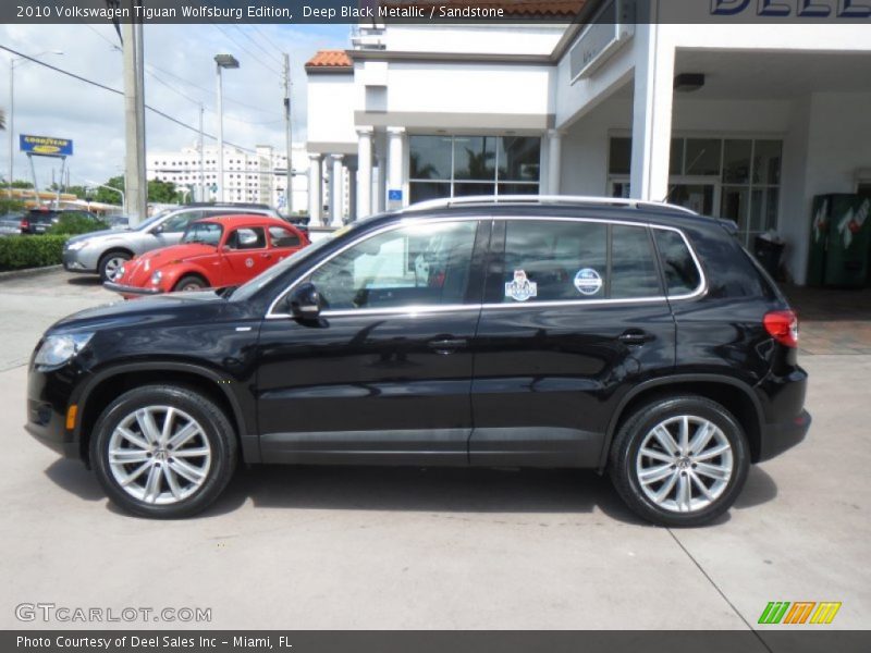 Deep Black Metallic / Sandstone 2010 Volkswagen Tiguan Wolfsburg Edition