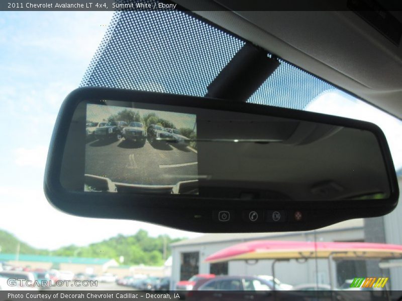 Summit White / Ebony 2011 Chevrolet Avalanche LT 4x4