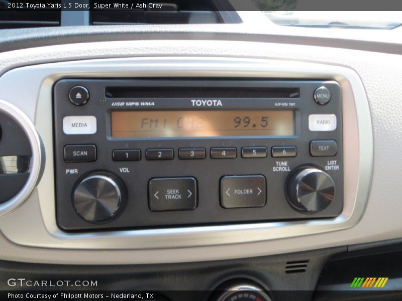 Super White / Ash Gray 2012 Toyota Yaris L 5 Door